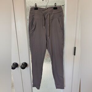 Halara Joggers size Small Petite. Brand new with tags.